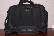 SwissGear Wenger Laptop Black Messenger Computer Bag Pockets Legacy 16x12x3 picture