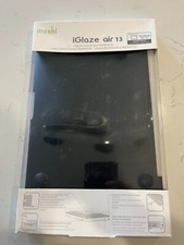 Moshi Macbook iGlaze Air 13 Stealth Cover - Black picture
