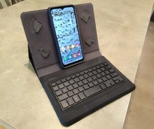 Belkin Portable Bluetooth Keyboard + Case for Tablets, Phones - BLACK F5L145 picture