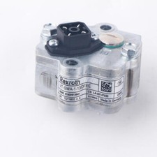 NEW Rexroth VT-SWA-1-13/DFEE R900913641 rotation Angle Sensor fedex or DHL picture