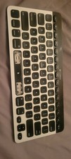 Logitech Bluetooth Keyboard K811 picture