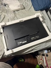 **cracked**ASRock 27” Phantom Gaming Black Monitor**read description** picture