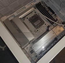 GIGABYTE B650M AORUS ELITE AX ICE AM5 LGA 1718 AMD B650 M-ATX Motherboard, DDR5, picture