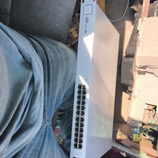 Ubiquiti Networks US-48 Managed Gigabit Switch with SFP+ (NOT PoE) picture