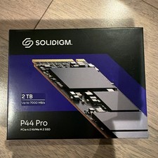 Solidigm P44Pro Series 2TB PCIe GEN4 NVMe 4.0 x4 M.2 2280 SSD SSDPFKKW020X7X1 picture