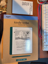 Amazon Kindle Scribe 64GB Metallic Jade 10.2