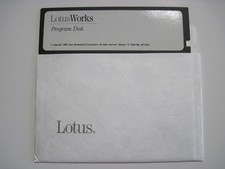 Lotus Works 1.0 Program Floppy Disk 5.25