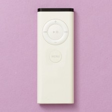 Genuine Apple Remote in White [A1156] for Macbook, iMac, Apple TV etc. picture