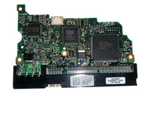 IBM Hitachi PCB only 07N9100 (IC35L060AVVA07-0) CONTROLLER 47P3206 picture