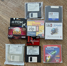 Vintage Iomega & Fujifilm Zip Disk Lot – 4 Discs Total (250MB & 100MB) picture