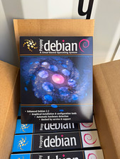 Progeny Progeny Debian Linux-Based Operating System Boxed Set ISBN 0-9709361-0-9 picture