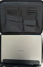 Gateway Laptop Computer w/Windows XP (Tested & Working) & Carrying Bag picture