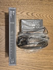TP-Link TL-SG2008P  8-Port Gigabit Smart Managed PoE Switch picture