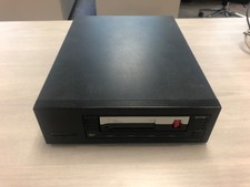 quantum DLT-V4 tape drive picture