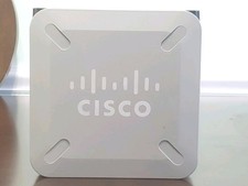 Cisco Small Business RVS4000 V2 4-Port Gigabit Security Router - Device Only picture