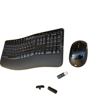 Microsoft Wireless Comfort 5050 Desktop Keyboard and Mouse Combo UK QWERTY picture
