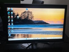 Dell UltraSharp 3007WFPT 30” IPS LCD Monitor 2560x16000 USB SD Card Hub + Stand picture
