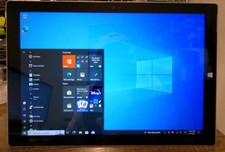 Lot 3: Microsoft Surface Pro 3 12