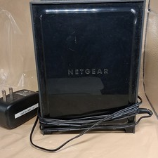 NETGEAR WNR2000 v2 N300 300Mbps Wireless Router 4-Port WPS Black w/ Adapter picture