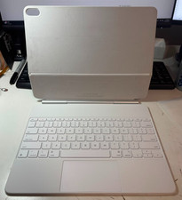 Used Apple Magic Keyboard for iPad Air 13in(M3) A3340 White - Acceptable (C) picture