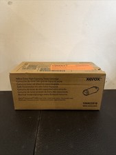 Genuine Xerox 106R03918 Yellow High Capacity Toner Cartridge VersaLink C600 picture
