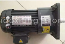 QTY:1 YS0.2KW-4P/ZL28-1:150  Motor Gearbox Vertical Co-Axial Type DHL or FedEX picture