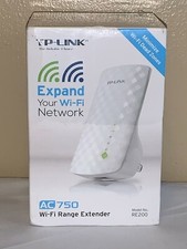 TP-LINK AC 750 WI-FI RANGE EXTENDER MODEL NO. RE200 BRAND NEW IN BOX picture