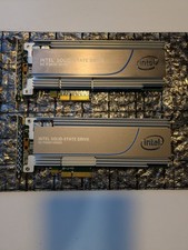 2-Intel DC P3605 Series SSDPEDME016T4S 1.6TB PCIe 3.0 x4 NVME  LOT OF 2x 1.6TB picture