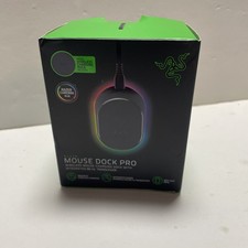 Razer Magnetic Wireless Mouse Charging Dock Pro with Integrated 8KHz Transceiver picture