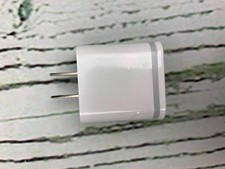 20W USB C Fast Charger Replacement picture