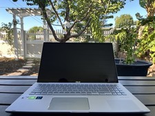 ASUS ZenBook Flip 15 Q507IQ Ryzen 7 4700U/MX 350/8GB DDR4/256GB SSD/1080p picture