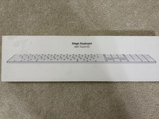 Apple  Magic Keyboard Touch ID and Numeric Keypad  usb-c port WHITE picture
