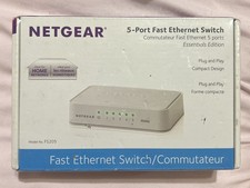 Netgear GS205-100PAS 5-Port Gigabit Ethernet Unmanaged Switch No Power Cord picture