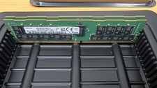 LOT OF 2 Samsung 32 GB DDR4 Memory Module M393A4K40DB3-CWE Working Pull 64GB picture
