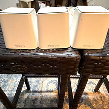 MeshForce M3s Whole Home Mesh WiFi System 3-Pack White 300 Mbps RJ-45 picture