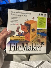 VINTAGE 1998 OLD NEW STOCK COMPUTER CD ROM FILE MAKER pro 4.1 FOR WINDOWS New picture