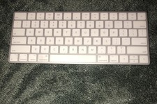 Apple Magic Keyboard Wireless Bluetooth USB-C BRAND NEW picture