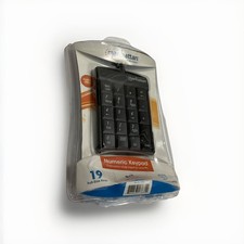 Manhattan Numeric Keypad - 19 Full Size Keys New Old Stock Damaged Packaging ￼ picture