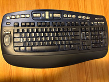 Microsoft Ergonomic Bluetooth Wireless Keyboard Elite, English, tested picture