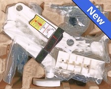 Brand New White Dual Monitor Arm - See Pictures (Monitors 10