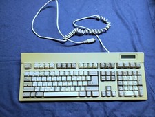 Vintage FOCUS FK-8000 Clicky AT Keyboard White Alps Type Key Switches Taiwan ROC picture