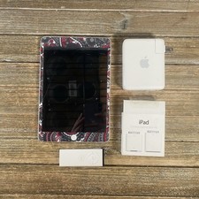 Apple Lot iPad Mini 1st Gen 16GB/Apple Remote/iPad Camera Connect/AirPort picture