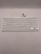 APPLE WIRED COMPACT KEYBOARD A1242 USB PORTS WHITE/SILVER Original Box And Paper picture