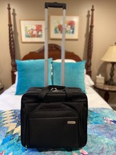Targus AC0091 Rolling Laptop Bag Luggage Case Alum Handle Wheels Travel Work picture