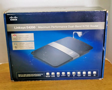 Cisco Linksys E4200 Dual Band Wireless-N Router, 4 Gigabit Ports, USB picture