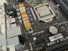 B85-A R2.0 ATX Motherboard 4 DIMM PCIe 3.0 x16 w/ i7 4th Gen  I/O Shield Battery picture