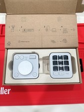 Logitech MX Creative Console Programmable Keypad with 9 Customizable Keys picture