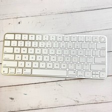 Genuine Apple Magic Keyboard A3118 Touch ID Silver Slim USB-C Rechargable picture