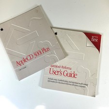 Apple Macintosh Performa & AppleCD 300i Users Guides Vintage picture