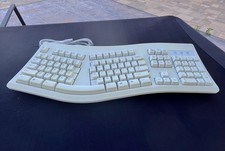 Micro Innovations AT Keyboard KB-7903 Ergonomic 5 Pin DIN w/ PS/2 Adapter picture